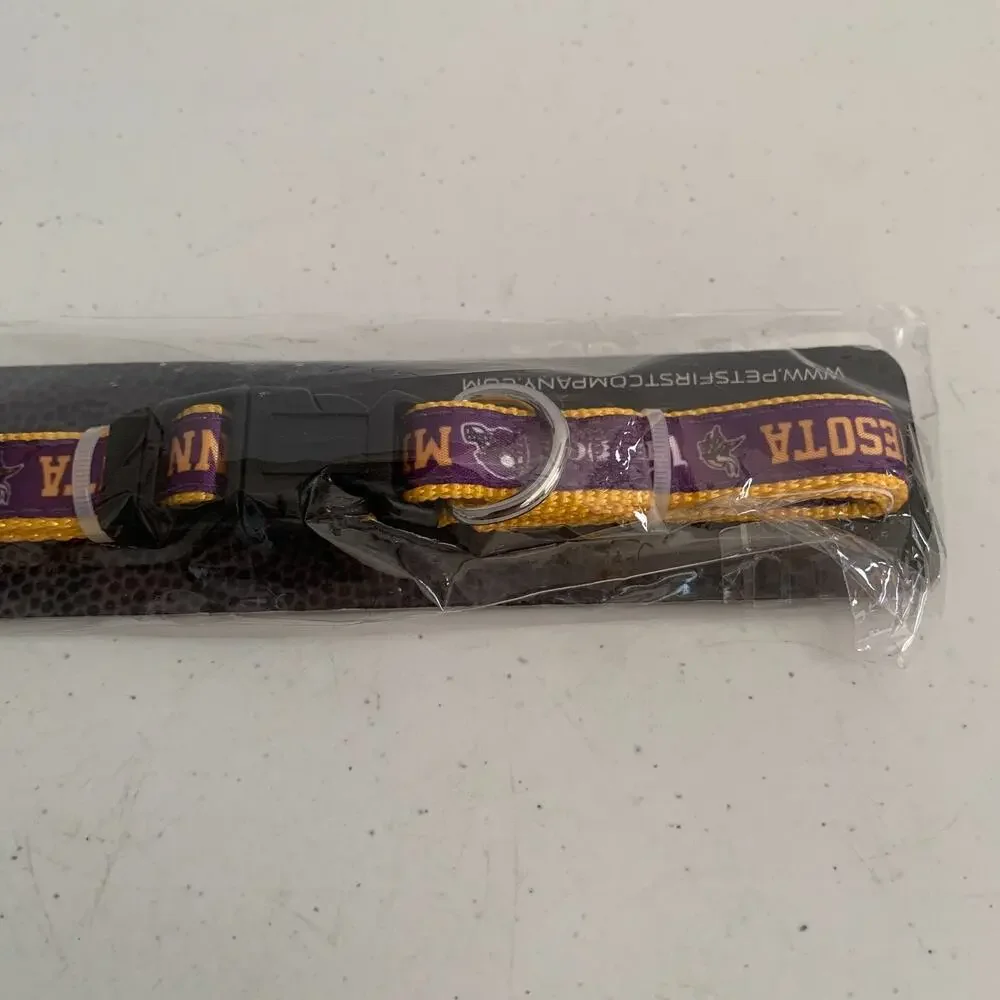 Pets First Sz M NFL Football Minnesota Vikings Satin Pet Collar Dog ,Cat Collar